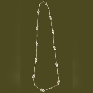 VINTAGE 1980'S AVON GOLDTONE NECKLACE WITH CLUSTERS OF MINI FAUX PEARLS 23" RARE